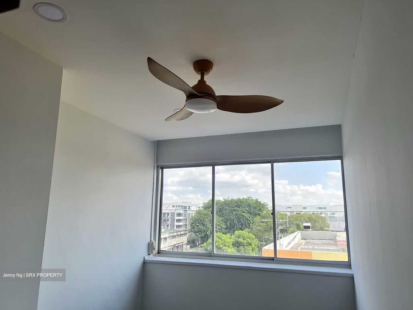 Upper Serangoon Shopping Centre (D19), Apartment #571771731